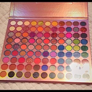 Nude Iman makeup 99 color eyeshadow pallet